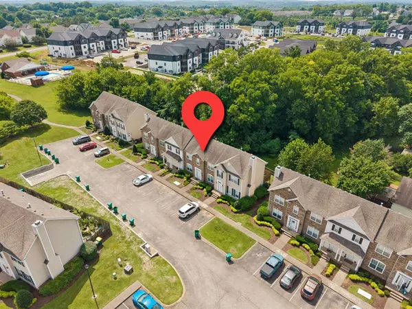 2271 Dewey Dr #J4, Spring Hill, TN 37174