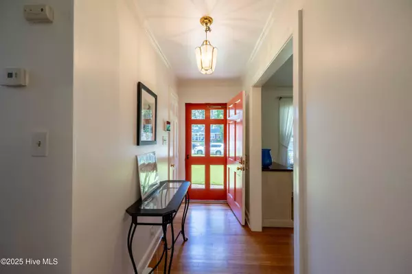 1711 Woodside DR W, Wilson, NC 27893