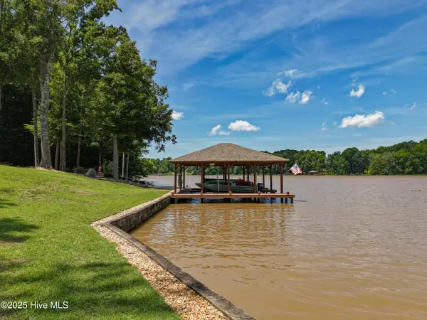 7205 Osprey LN, Elm City, NC 27822