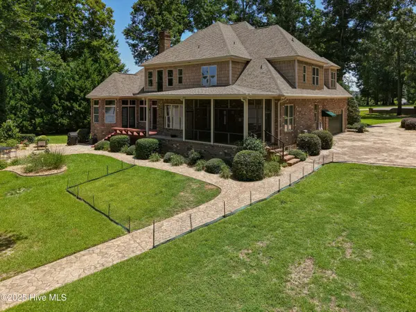 7205 Osprey LN, Elm City, NC 27822