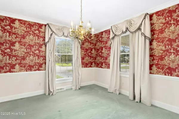 920 Rollingwood DR NW, Wilson, NC 27896