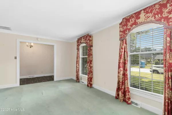 920 Rollingwood DR NW, Wilson, NC 27896