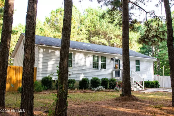 5603 Hopkins RD, Middlesex, NC 27557
