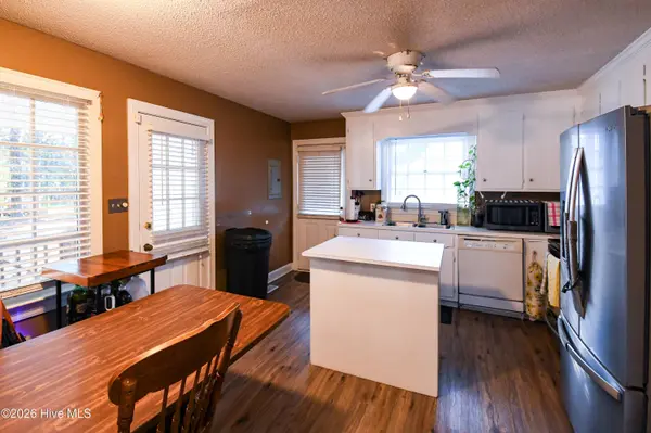 1705 Parkway ST W, Wilson, NC 27893