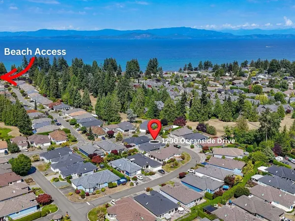 1290 Oceanside Dr, Qualicum Beach, BC V9K 2K4