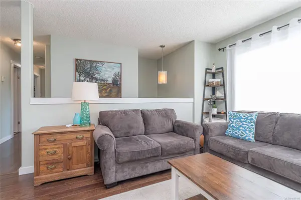 5208 Kaitlyns WAY, Nanaimo, BC V9T 5W1