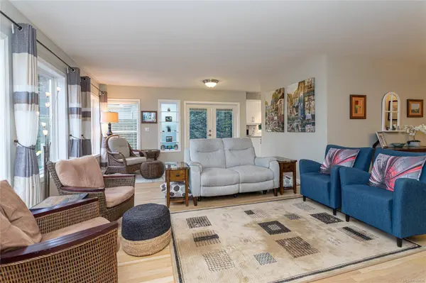 659 Windward WAY, Qualicum Beach, BC V9K 2K4