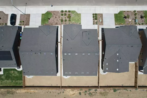 1209 E Orange ST, Avenal, CA 93204