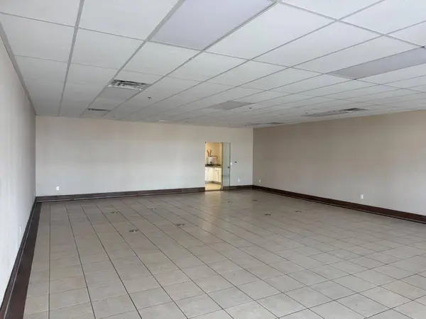 111 E Mountain View AVE, Caruthers, CA 93609