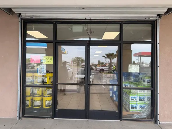 111 E Mountain View AVE, Caruthers, CA 93609