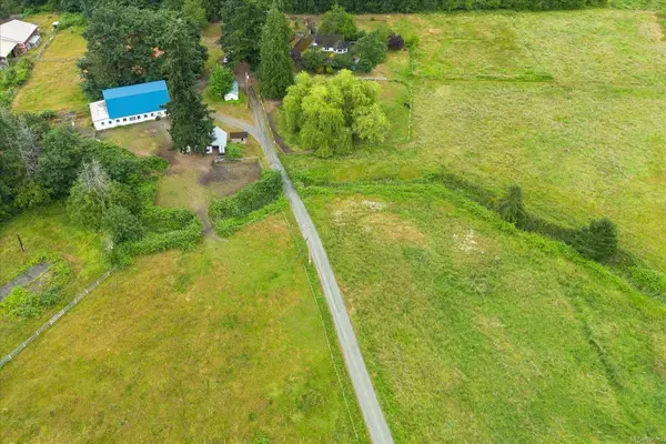 2453 East Wellington Rd, Nanaimo, BC V9R 6V6