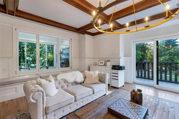 9023 Crofton Rd, Chemainus, BC V0R 1K5