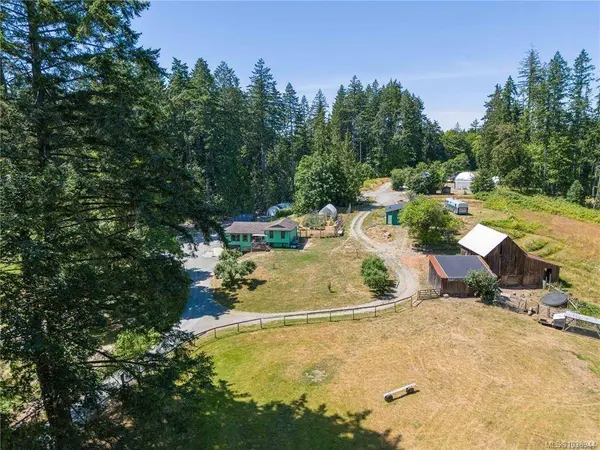 1813 Rugg Rd, Nanaimo, BC V9X 1N1