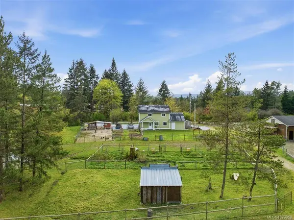 4425 Telegraph Rd, Cobble Hill, BC V0R 1N2