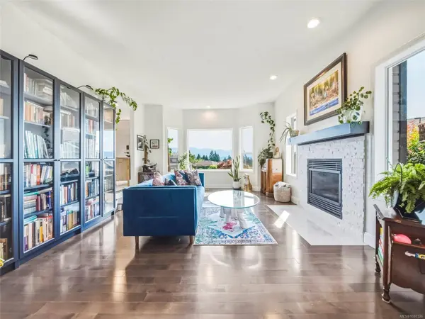 1805 Braeburn Pl, Duncan, BC V9L 5M5
