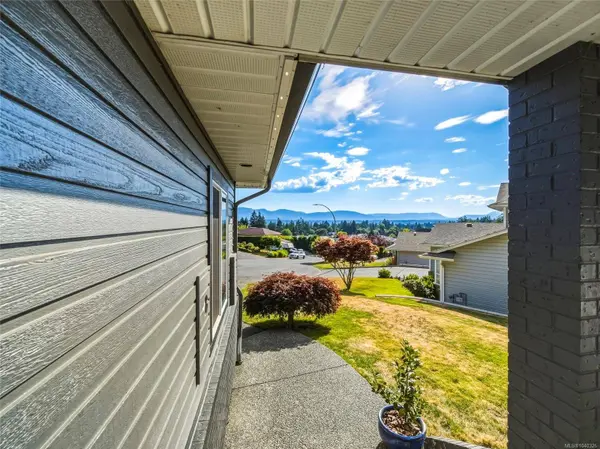 1805 Braeburn Pl, Duncan, BC V9L 5M5