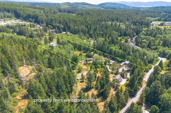 5300 Yukon Ave, Powell River, BC V8A 4H4