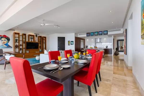 143 Cerrada de los Pinos #PH6, Puerto Vallarta, JALISCO