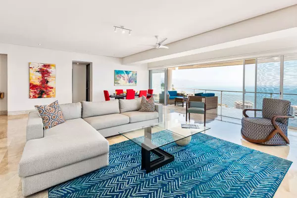 143 Cerrada de los Pinos #PH6, Puerto Vallarta, JALISCO