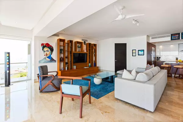 143 Cerrada de los Pinos #PH6, Puerto Vallarta, JALISCO