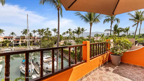 S/N Francisco Medina Ascencio #33, Puerto Vallarta, JALISCO