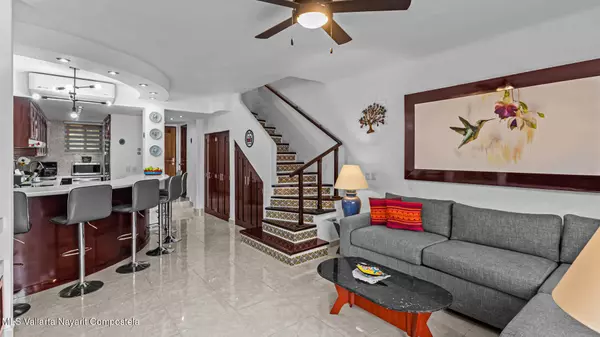 S/N Francisco Medina Ascencio #33, Puerto Vallarta, JALISCO