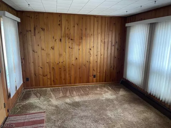 339 Boyle Ave, Totowa Boro, NJ 07512