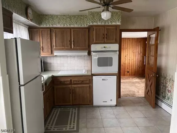 339 Boyle Ave, Totowa Boro, NJ 07512