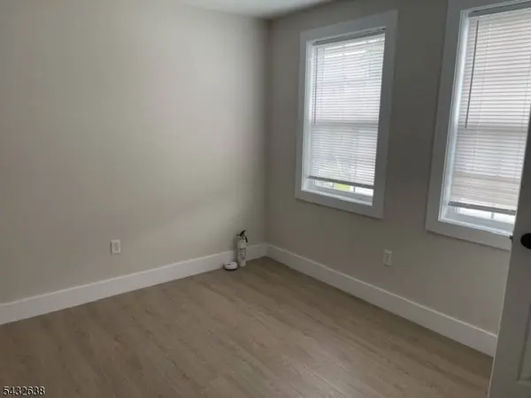 335 6Th Ave, Paterson City, NJ 07524