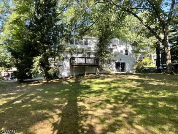 68 Dartmouth Rd, Wayne Twp., NJ 07470