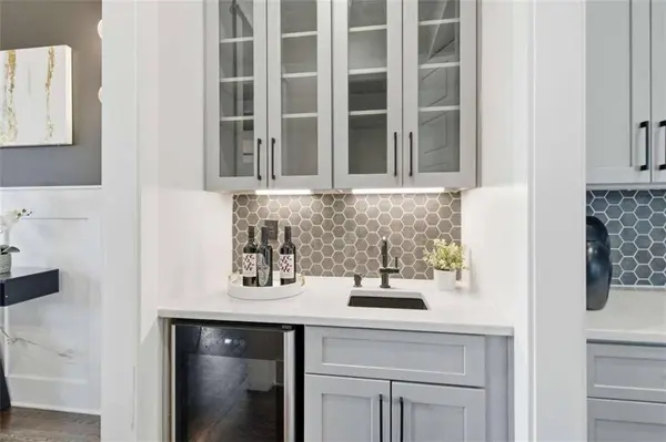 2876 Alexa AVE, Atlanta, GA 30317