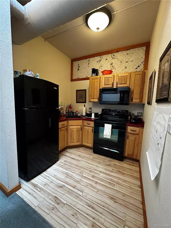 431 Main ST, Lyons, CO 80540