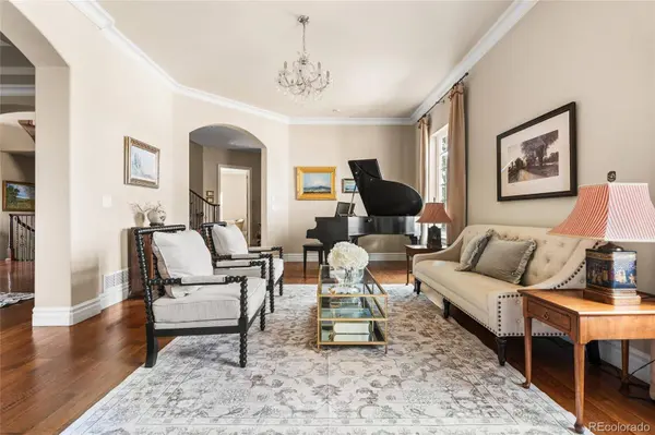 1160 N Monaco Pkwy, Denver, CO 80220