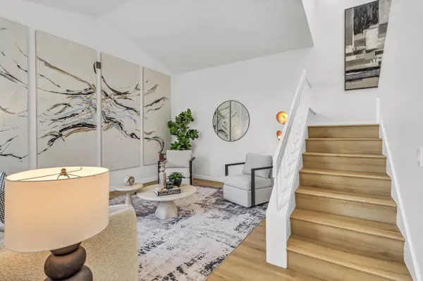 14 Jefferson, Irvine, CA 92620-3268
