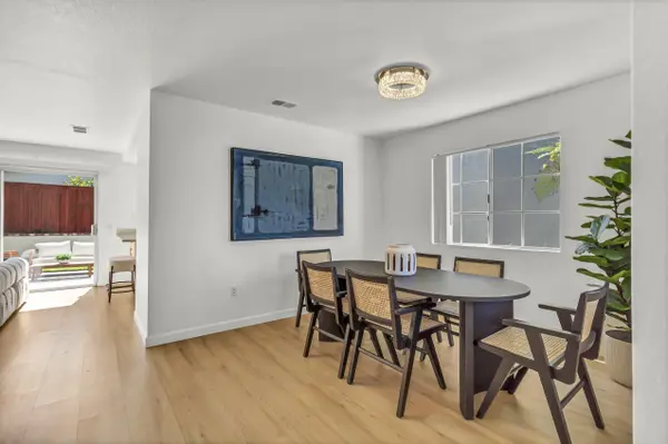 14 Jefferson, Irvine, CA 92620-3268
