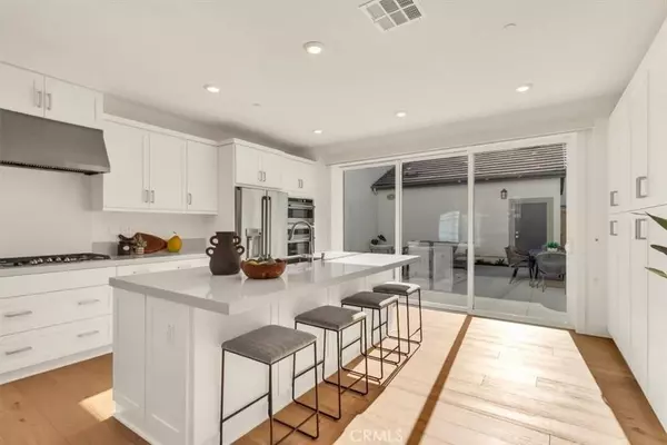 214 Tank, Irvine, CA 92618