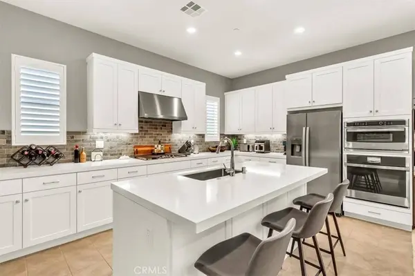 346 Tank, Irvine, CA 92618