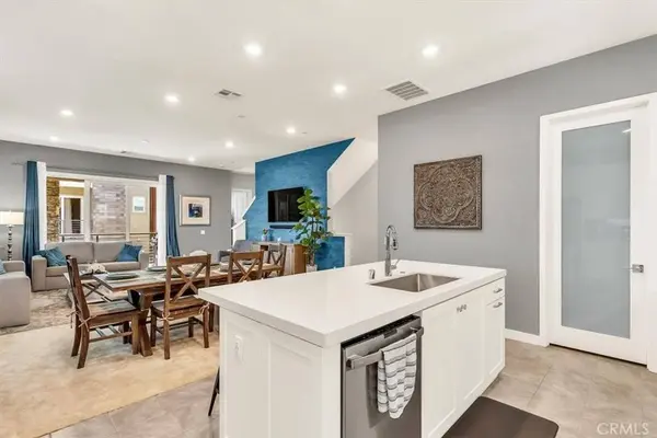 346 Tank, Irvine, CA 92618