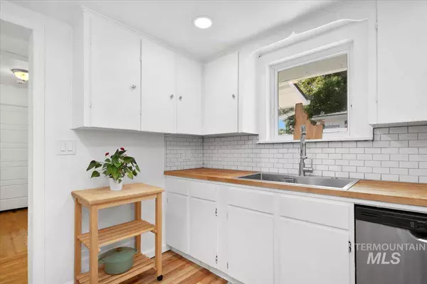 1710 N 10th St, Boise, ID 83702