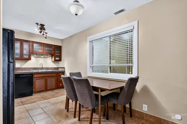 1005 N 9th St, Boise, ID 83702