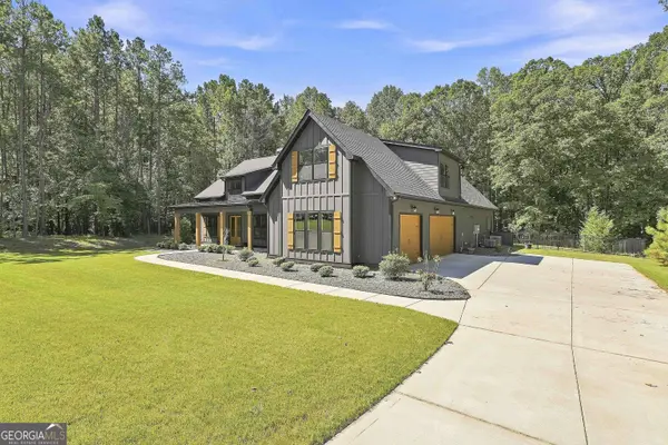 180 Lawshe Farm Drive, Senoia, GA 30276