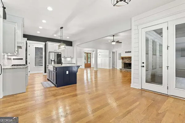 180 Lawshe Farm Drive, Senoia, GA 30276
