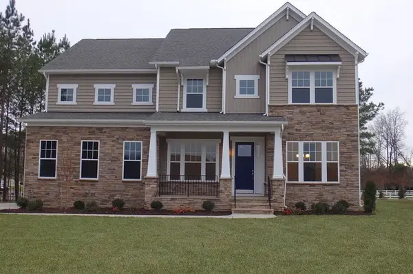 8800 Glen Royal Dr, Chesterfield, VA 23832-2804