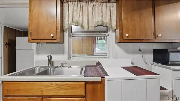 3471 High Rock RD, Dillwyn, VA 23936