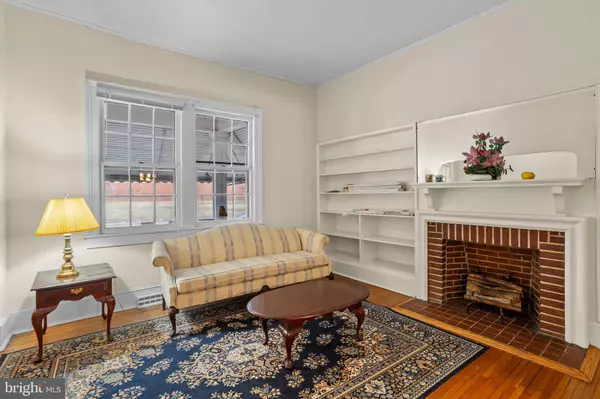 14 N SOUTH STREET, Petersburg, VA 23803