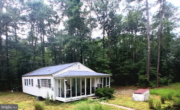 59 ORANGE DR, Hague, VA 22469