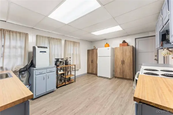 59 Orange DR, Coles Point, VA 22469