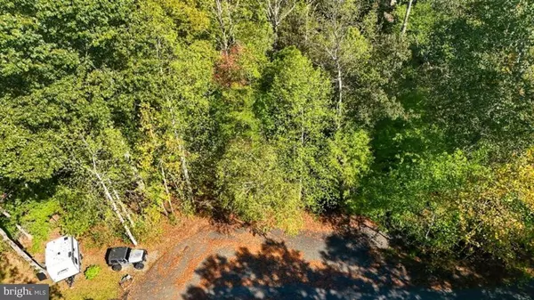 14 MECHUNK TER, Palmyra, VA 22963