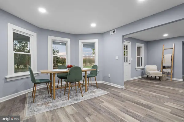 7946 HOWERTON RD, Tappahannock, VA 22560