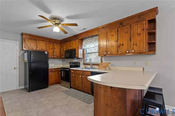 37 La Mae CT, King William, VA 23009